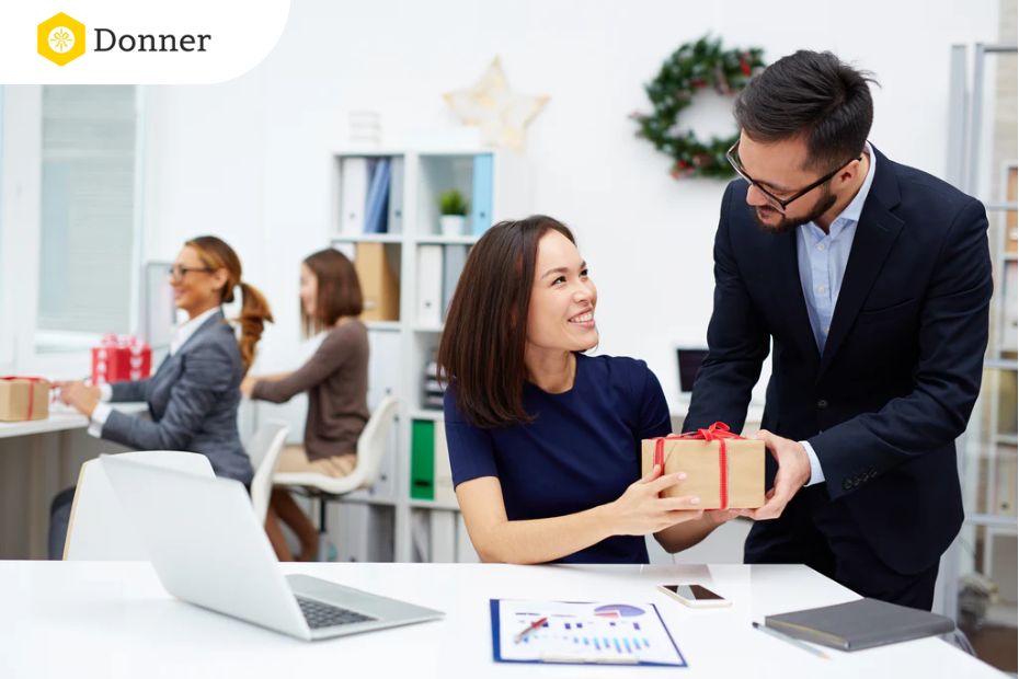 Bộ quà tặng văn phòng – Giải pháp quà tặng doanh nghiệp tinh tế và ý nghĩa