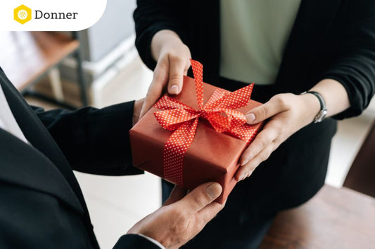 Tặng quà gì cho đồng nghiệp dịp cuối năm?