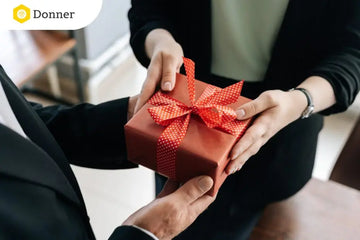 Tặng quà gì cho đồng nghiệp dịp cuối năm?