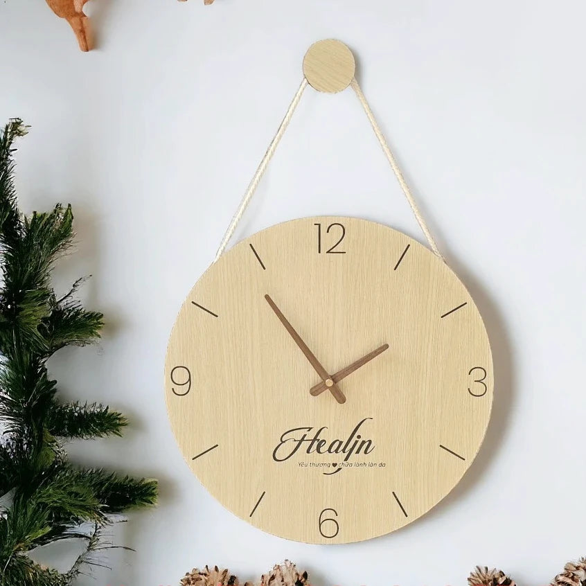 Đồng hồ treo tường bằng gỗ